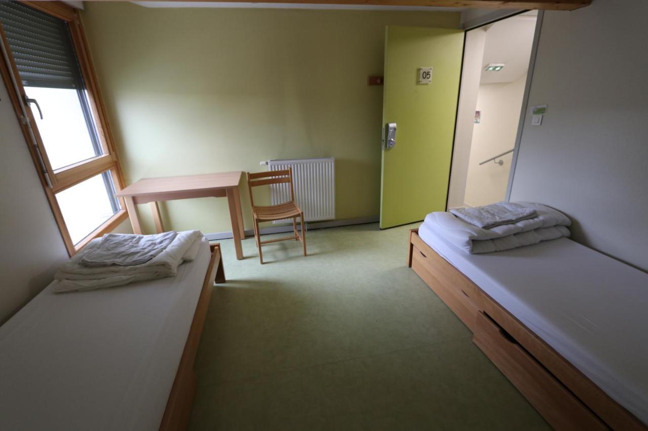 Auberge De Jeunesse Hi Pontarlier Zewnętrze zdjęcie