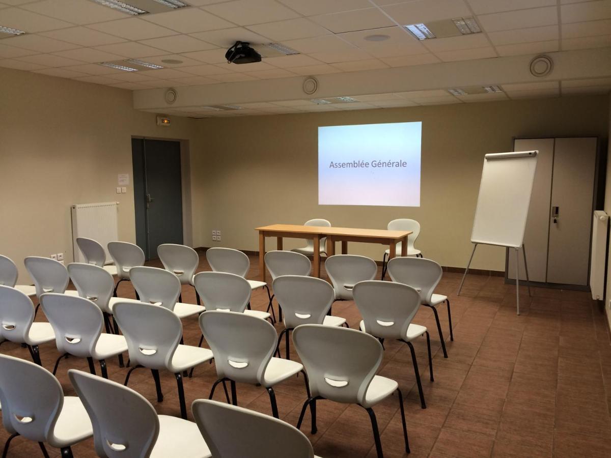 Auberge De Jeunesse Hi Pontarlier Zewnętrze zdjęcie
