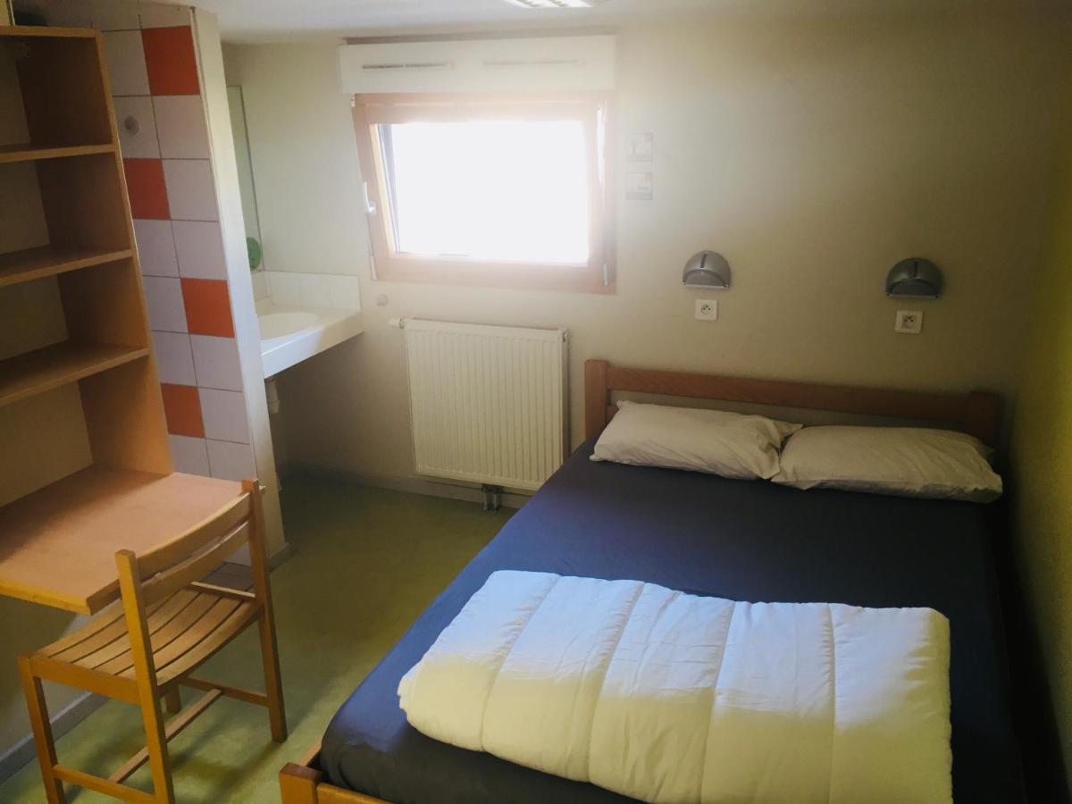 Auberge De Jeunesse Hi Pontarlier Zewnętrze zdjęcie