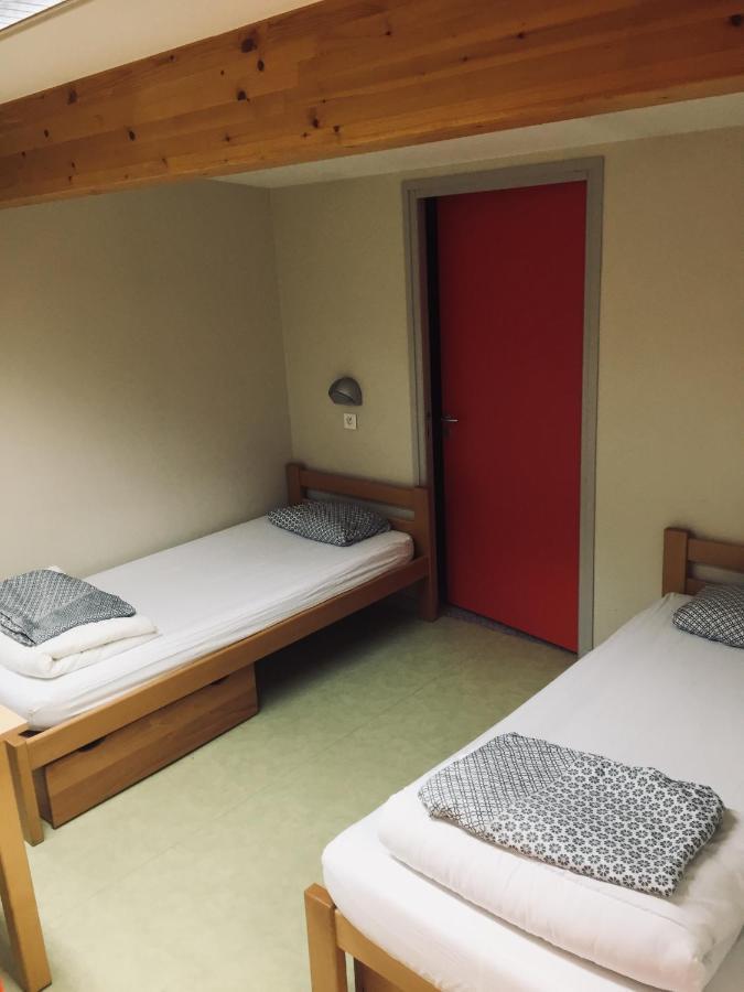Auberge De Jeunesse Hi Pontarlier Zewnętrze zdjęcie