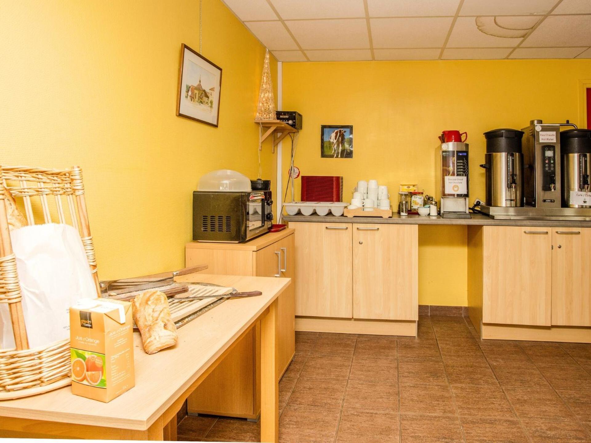 Auberge De Jeunesse Hi Pontarlier Zewnętrze zdjęcie